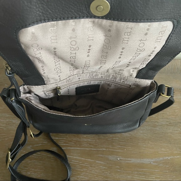 Margot leather saddle crossbody - Picture 2 of 6